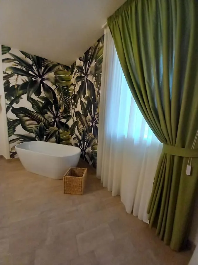 Amuni Holiday Home Noto