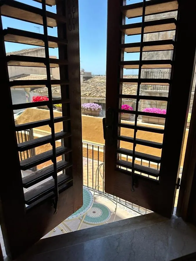 Amuni Holiday Home Noto